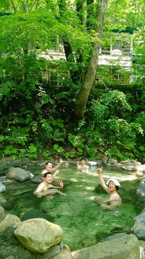 Отель Nurukawa Onsen Hirakawa Экстерьер фото